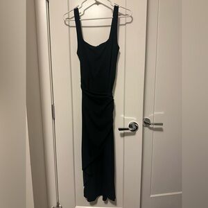 Aritzia Wilfred Saturn Midi Dress. Black. Size M